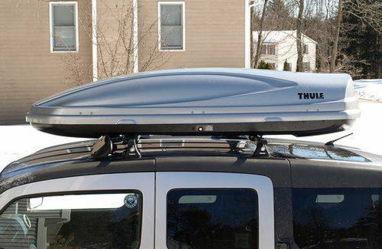 Roof carrier box deals